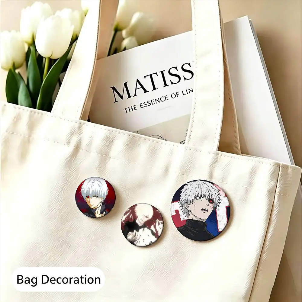 T-Tokyo Ghoul Kaneki Ken 25mm 32mm 44mm 58mm Anime Badges Brooches DIY Pins Decorations Birthday