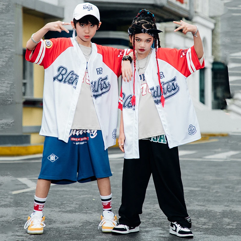 

New Children Jazz Dance Show Stage Costumes For Boys Loose Baseball Shirts Shorts Suit Girls Hip Hop Dance Rave Clothes DQS12680