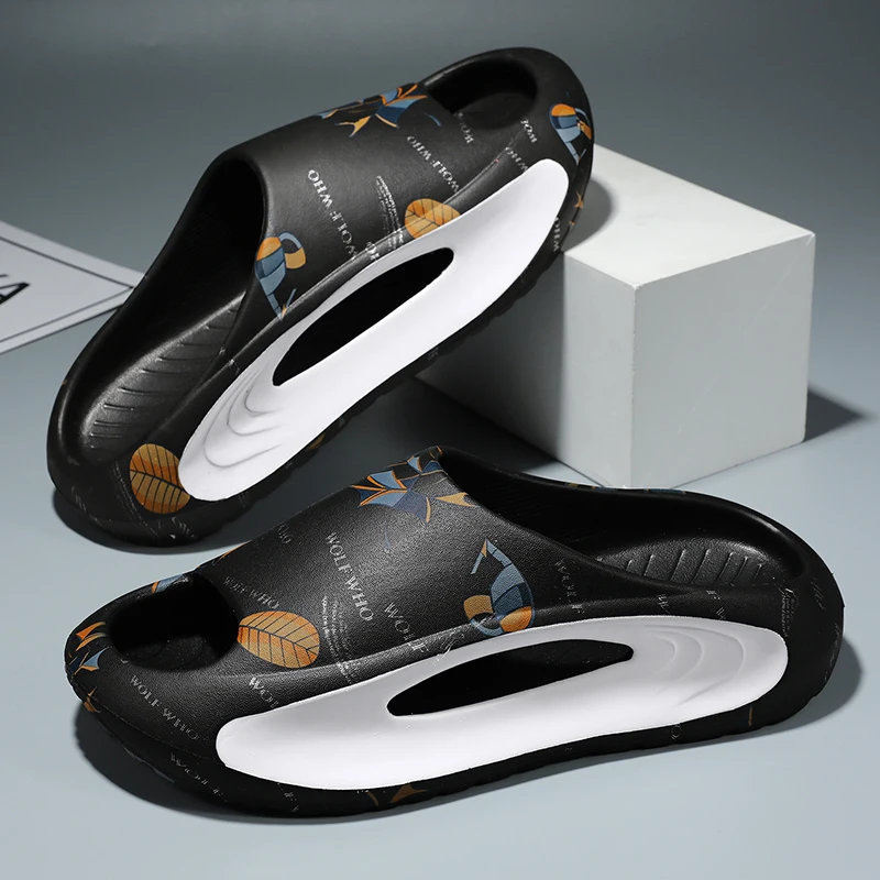 

A pair of teen printed maple hollow EVA slides elastic thick soft sole anti-slip indoor shower outdoor slippers LZ-H3040