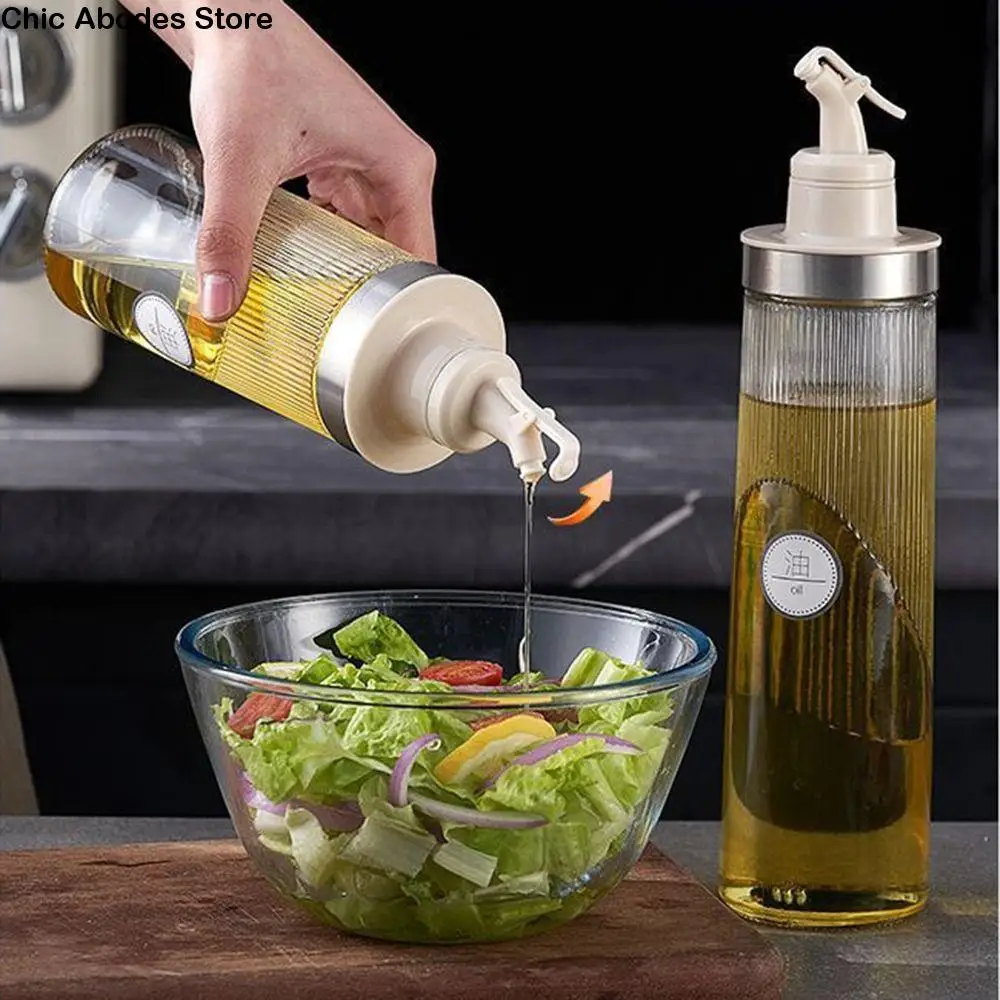 

Leak Proof Cooking Oil Pot No-drip Pourers Large Capacity Liquid Seasoning Bottle Comfortable Stripe Design Heat-resistant