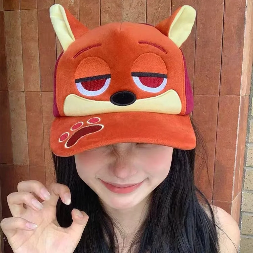 Cute rabbit Judy plush baseball cap with wide brim, big face, small face, warm standing ears, duck tongue hat
