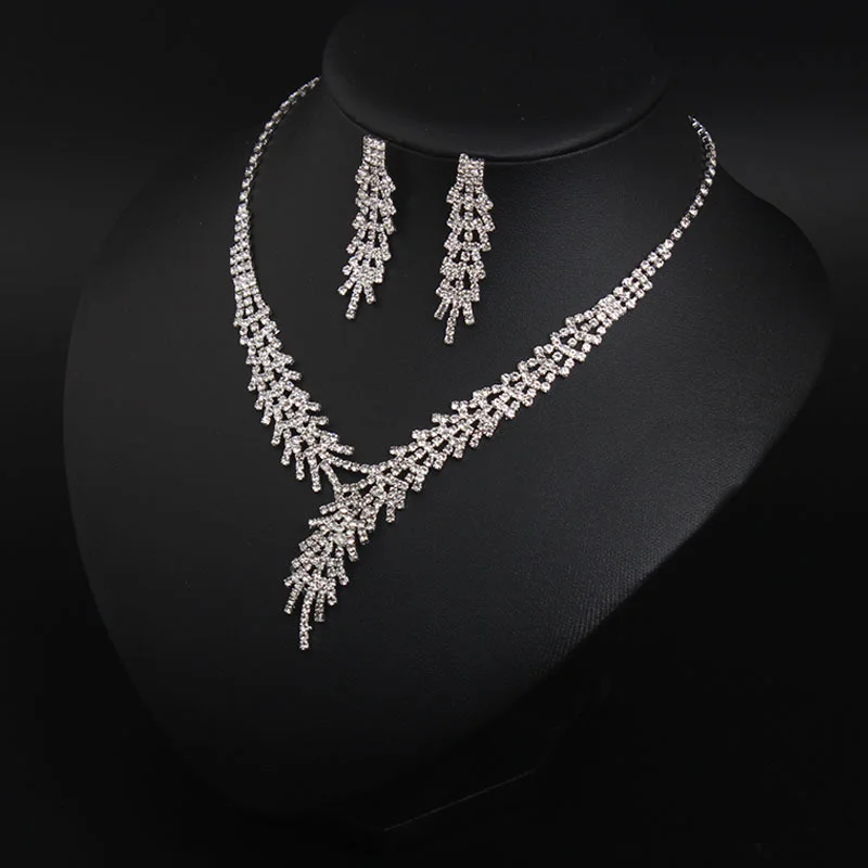 

European and American minimalist rhinestone necklace and earring set - formal dress, wedding banquet, women's accessories