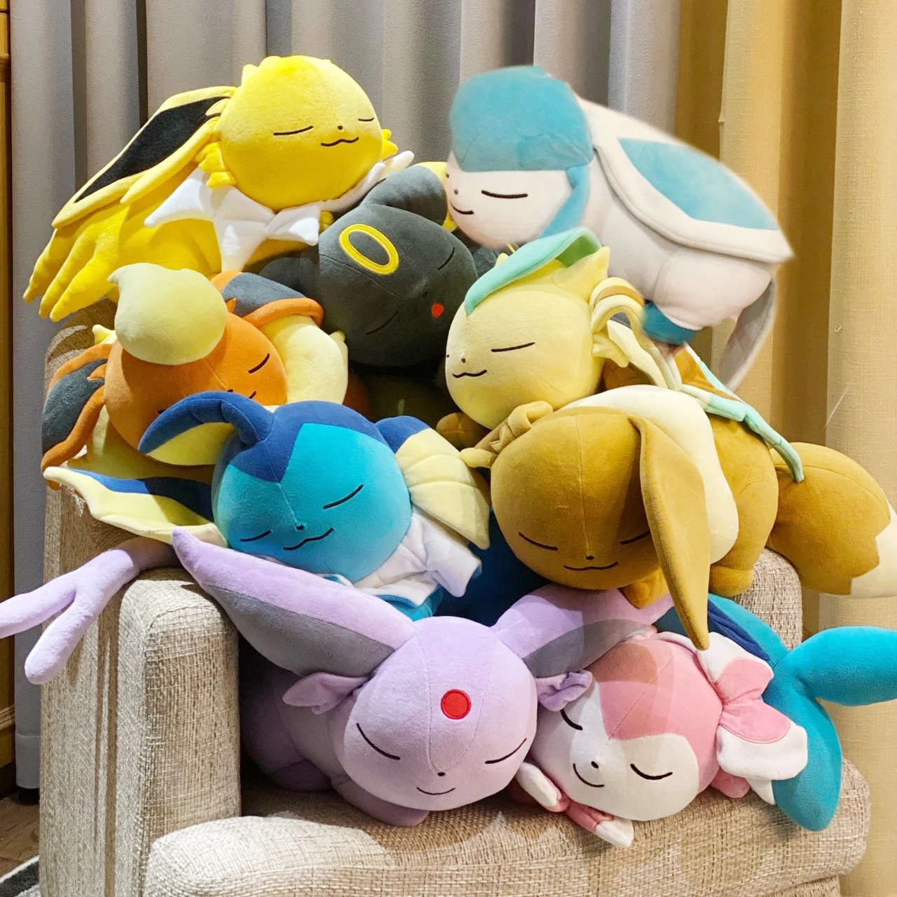 Sleeping Styles Pikachu Eevee Plush Toy Pokemon Peluche Squirtle Bulbasaur Gengar Lucario Scorbunny Plush Pillow Cute Soft Doll