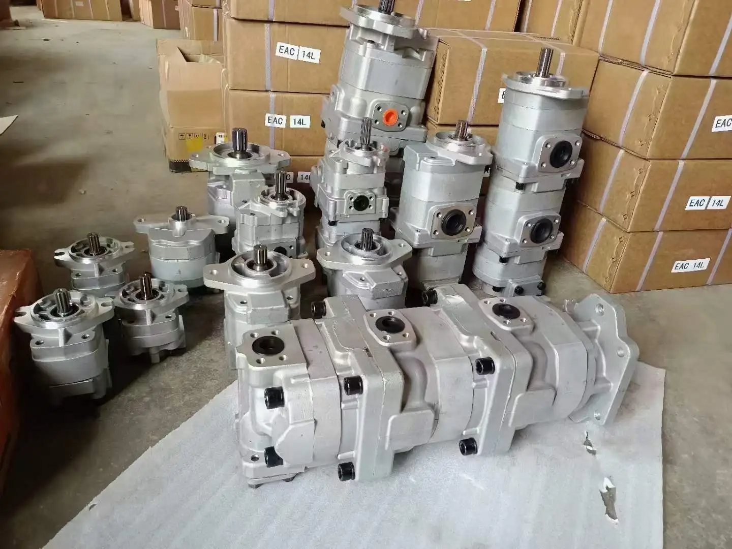 Pompa hydrauliczna WA250-6705 do koparek Koma Tsu serii 705-11-36100 705-56-36110 Pompa transferowa oleju do ładowarek kołowych WA320-6