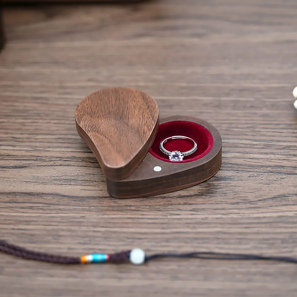 

Solid Wood Heart Shaped Jewelry Box Walnut Storage Display Case for Rings Earrings Gifts Home Use Wooden Box