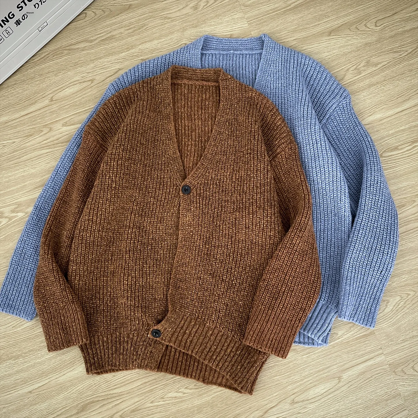 

Корейский вязаный свитер с V-образным вырезом для мужчин, осенне-зимний, свободный, повседневный, плотный, в стиле оверсайз, кардиган-жакет