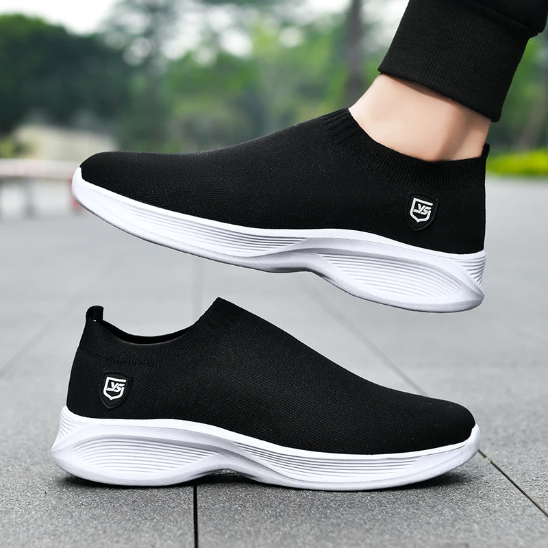 

Men's Large Size Flying Mesh Casual Shoes, Breathable Slip-on Lazy Shoes Light Walking Shoes for The Elderly