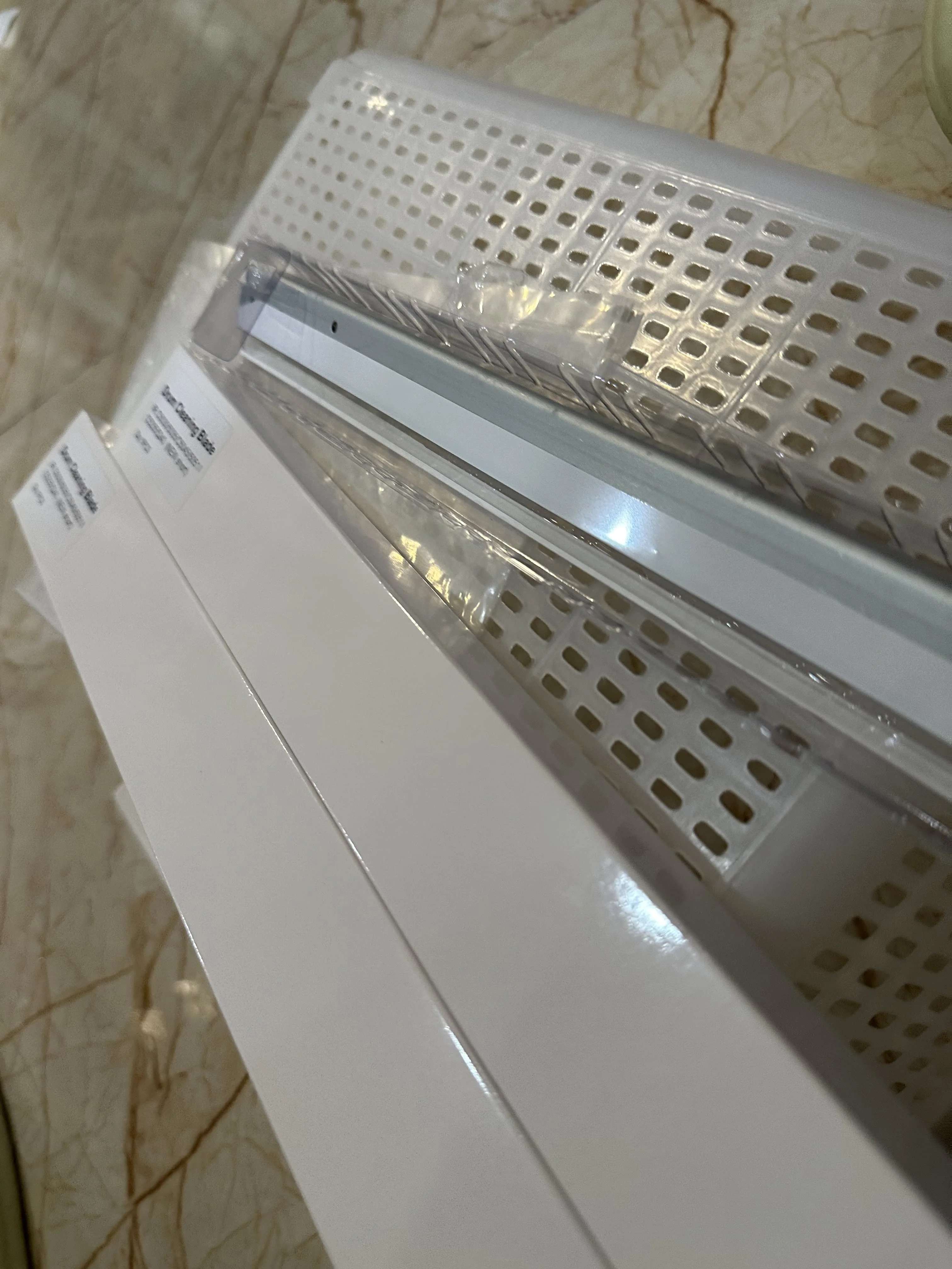 

4pcs. Compatible Drum Cleaning Blade For Canon IR C5030 C5035 C5045 C5051 C5240 C5250 C5255 Wiper Blade IRC5035 IRC5030