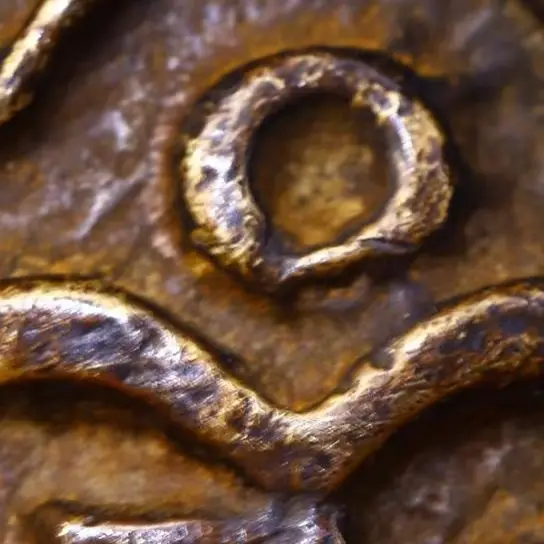 

3-дюймовый старинный бронзовый амулет-кулон с цинобером, санскритской шестисложной мантрой и изображением Будды, для храмов, холлов и домов