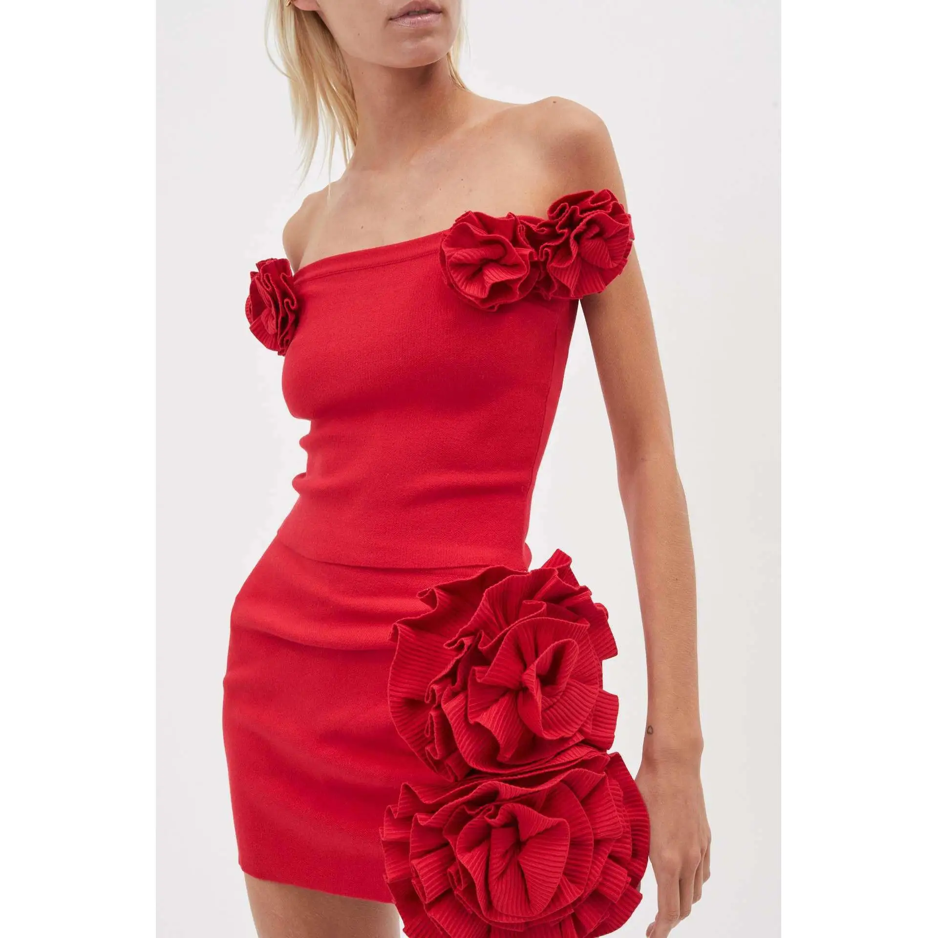 

Red Floral One-oulder Sexy Tight Strap Women's Top Cross-Border Faion ort Length Polyester Fiber Pure Color Bal Vest