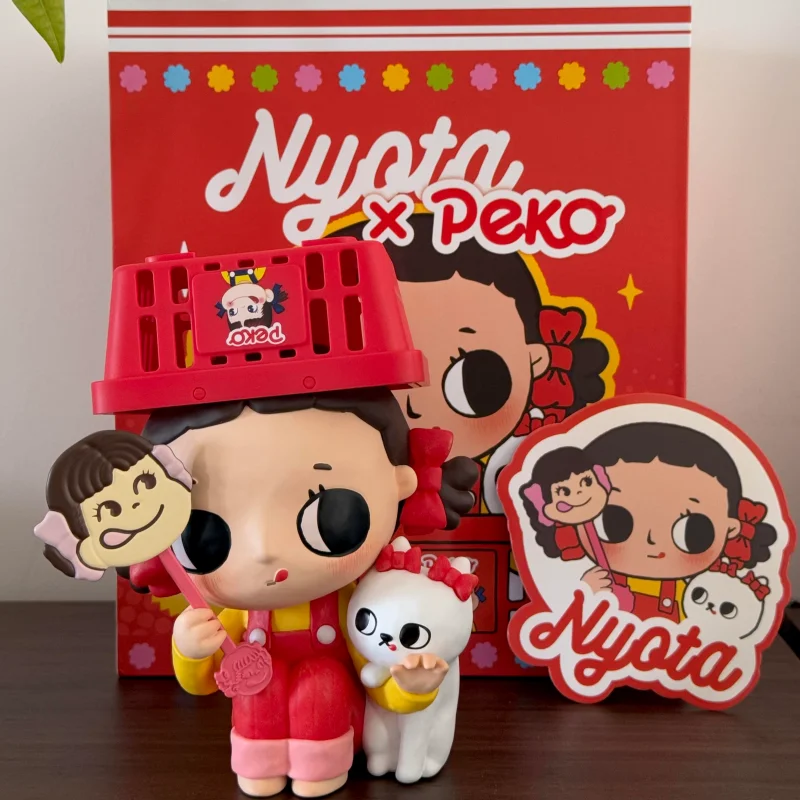 

В наличии: Оригинальная коллекционная слепая коробка Popmart Nyota X Peko. Модный коллекционный сувенир, милый арт-декор, модель-сюрприз. Подарок на день рождения для друзей.