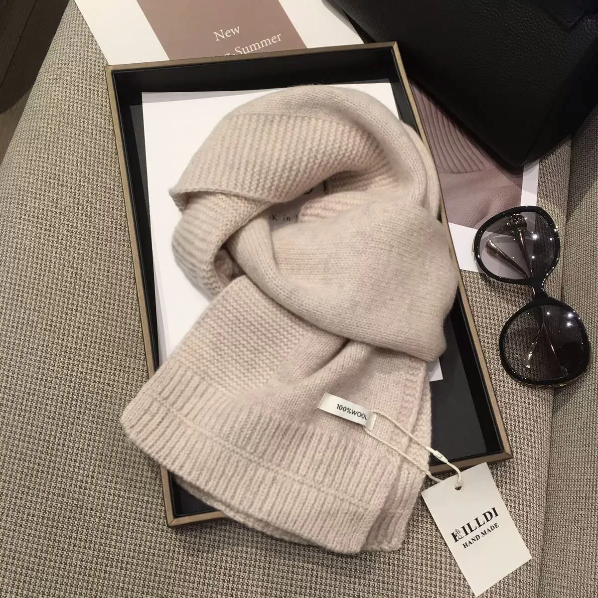 ผ้าพันคอขนสัตว์ออสเตรเลียแท้ 100% คุณภาพสูง สีพื้น ลายแนวตั้ง ผ้าคลุมไหล่แคชเมียร์แท้ ใช้ได้สองแบบ อุ่นสบายในฤดูหนาว