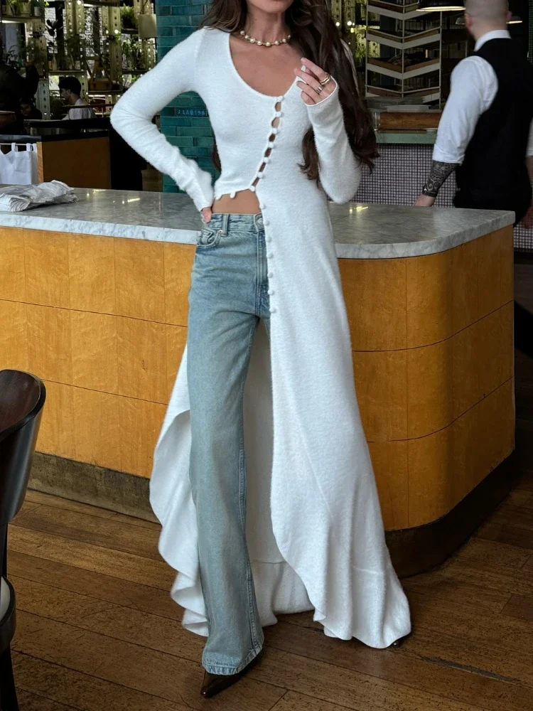 

A Plush Design with A Laid-back Style, Long Cardigan Knitted Top, A New Tight-fitting Coat for Women in Spring and Autumn
