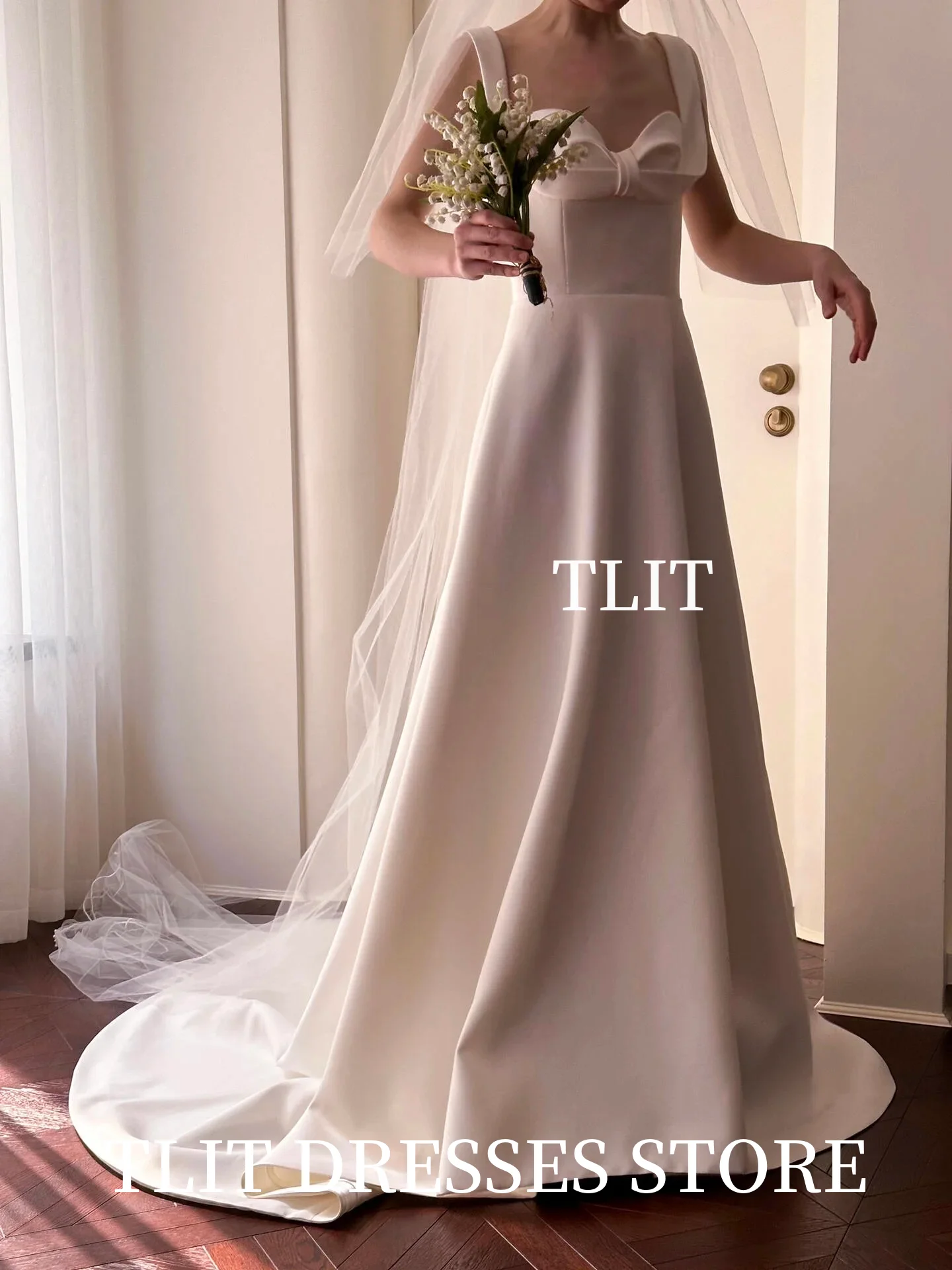 فستان زفاف أنيق من الحرير والساتان باللون العاجي من TLIT فستان زفاف بحزام سباغيتي على شكل قلب كوري فستان زفاف صور تخصيص