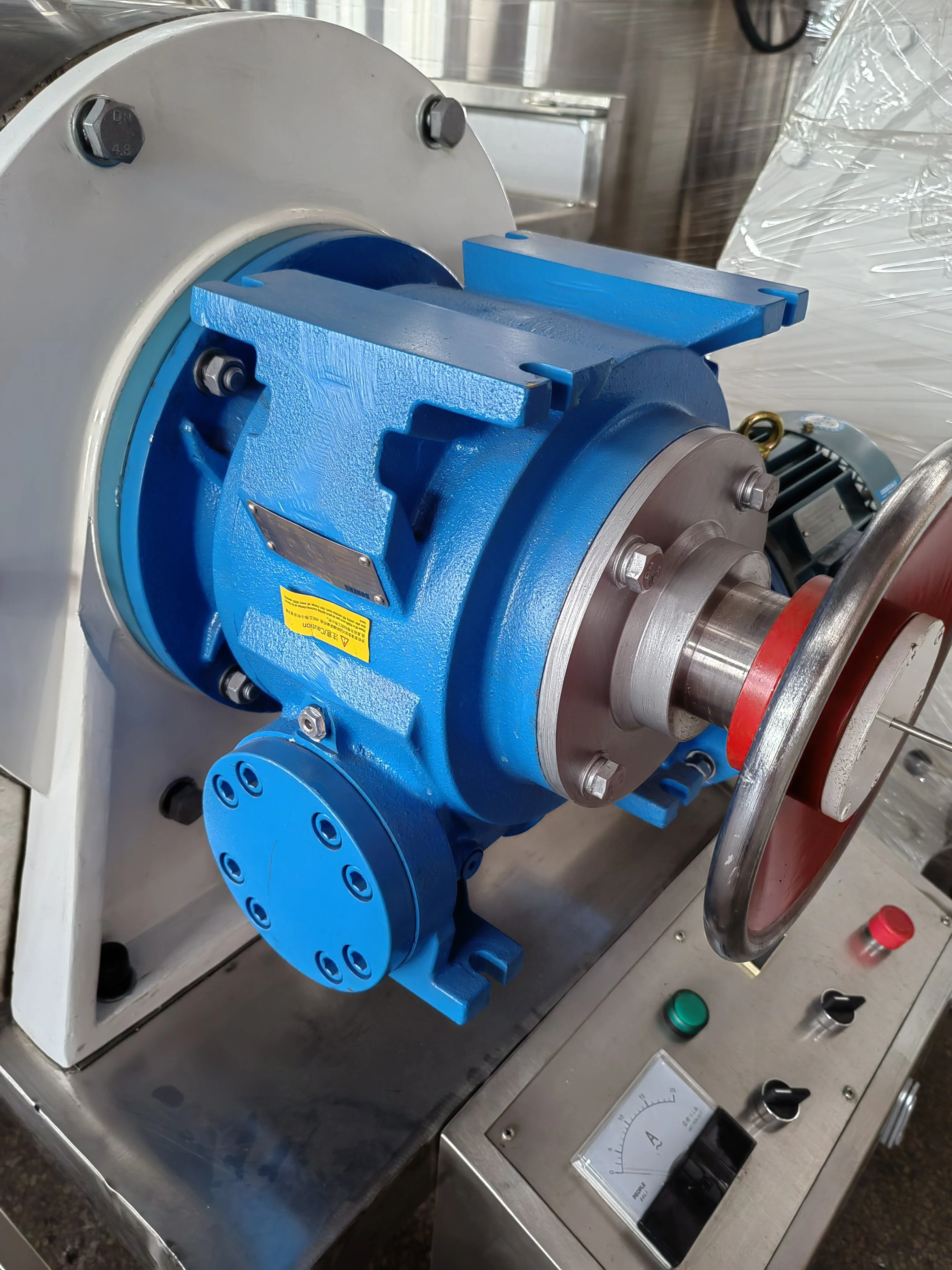 ماكينة تكرير الشوكولاتة الصغيرة الأوتوماتيكية ماكينة طحن الشوكولاتة الرطبة ماكينة حبوب الكاكاو الصغيرة لصنع ماكينة الشوكولاتة #4