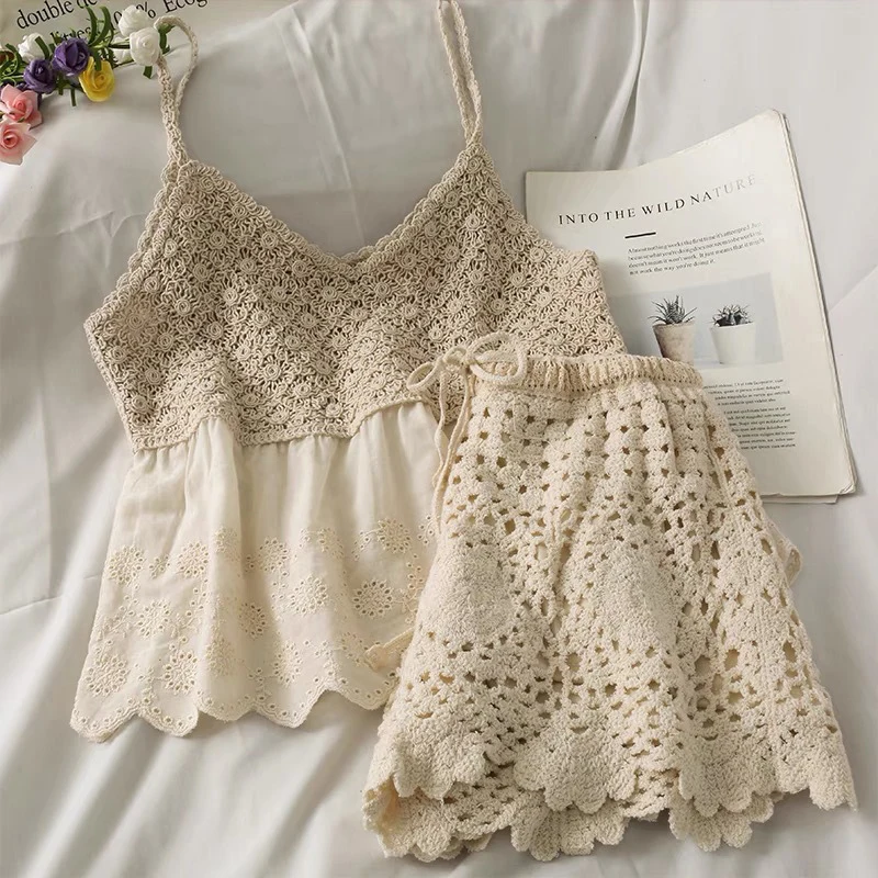 

Summer Bohemian Hand Hook Knitted Cut-out Suit Women's Camisole Bra Top+wide Leg Shorts Two-piece Set