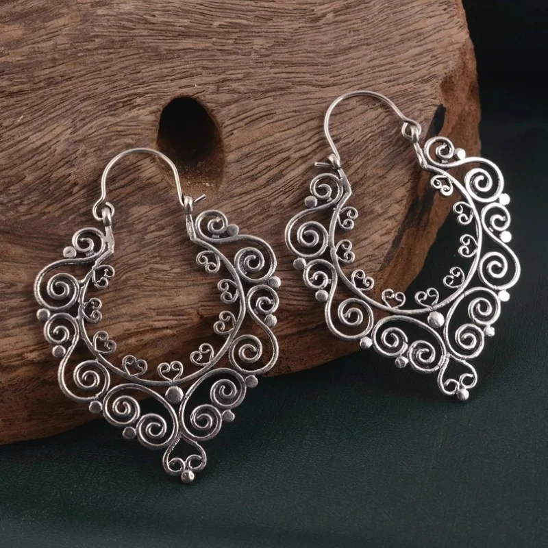 Vintage Hollowed Out Vortex Pattern Earrings for Women's Niche Bohemian Ethnic Style Earrings Accessory Jewelry