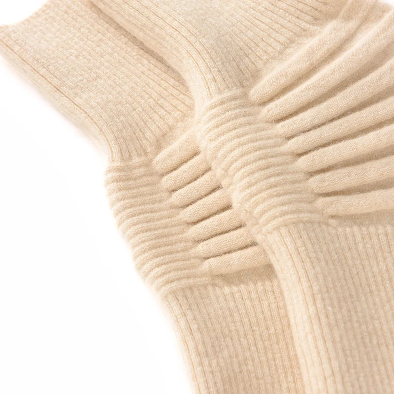 Рисунок 5 - Наколенники из 100% кашемира с