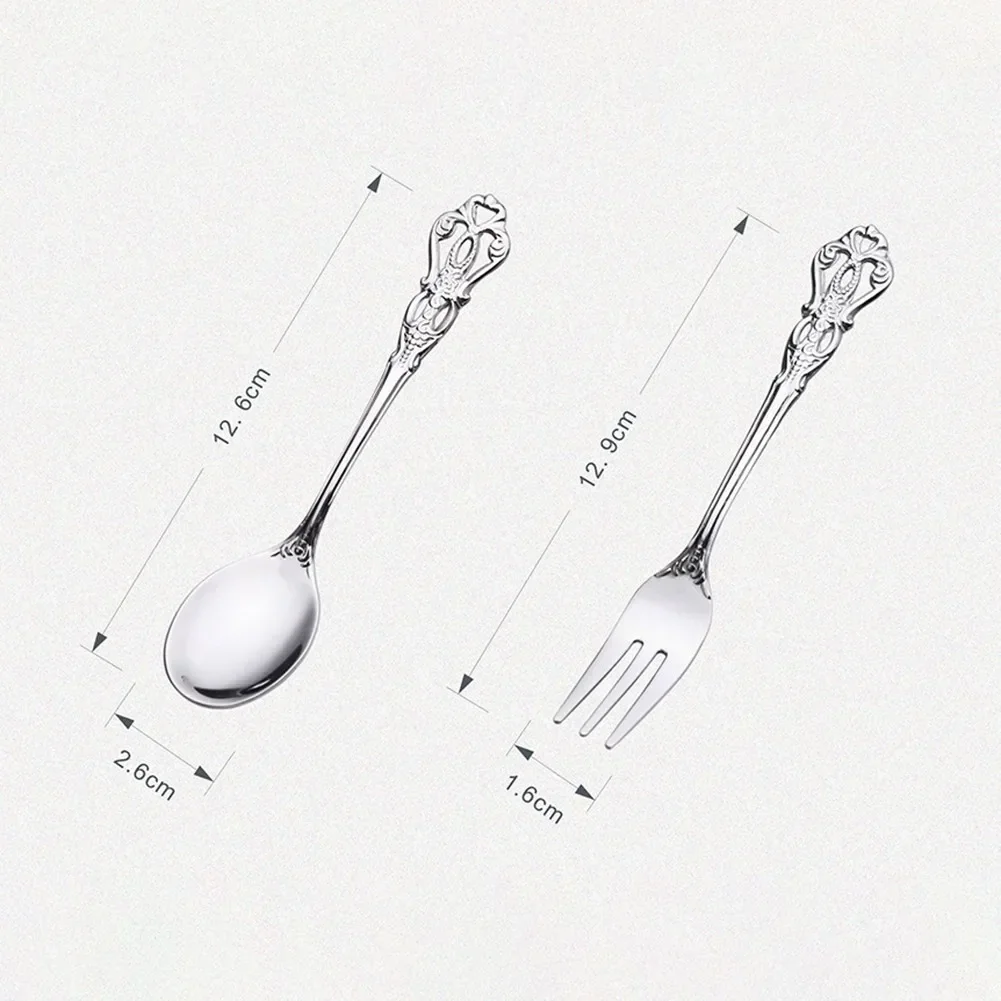 1 Pair Vintage Gold Spoon Fork Cutlery Set Stainless Steel Luxury Dessert Spoon Relief Hollow Craft High Quality