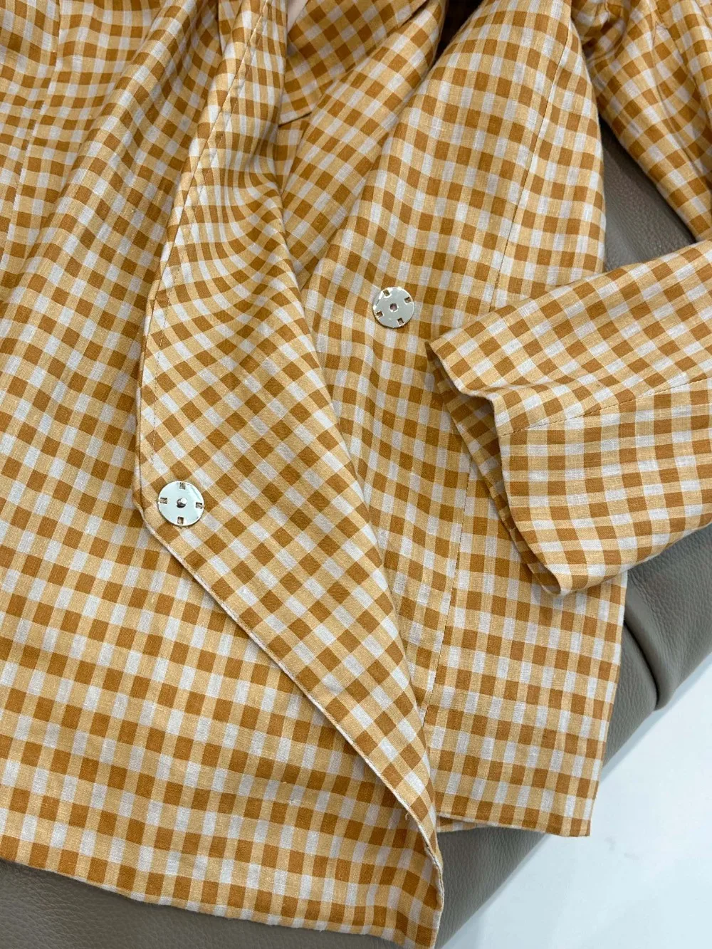 سترة كتان بسيطة وفضفاضة وغير منتظمة وخفيفة الوزن ومسامية ومريحة #6