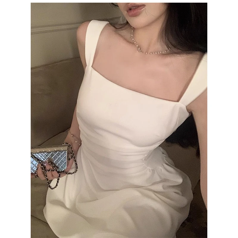 Damen Sommer Weißes Kurzes Kleid Sexy Geburtstagsparty Plissiertes Trägerkleid Koreanisches Ärmelloses Schlankes Freizeitkleid
