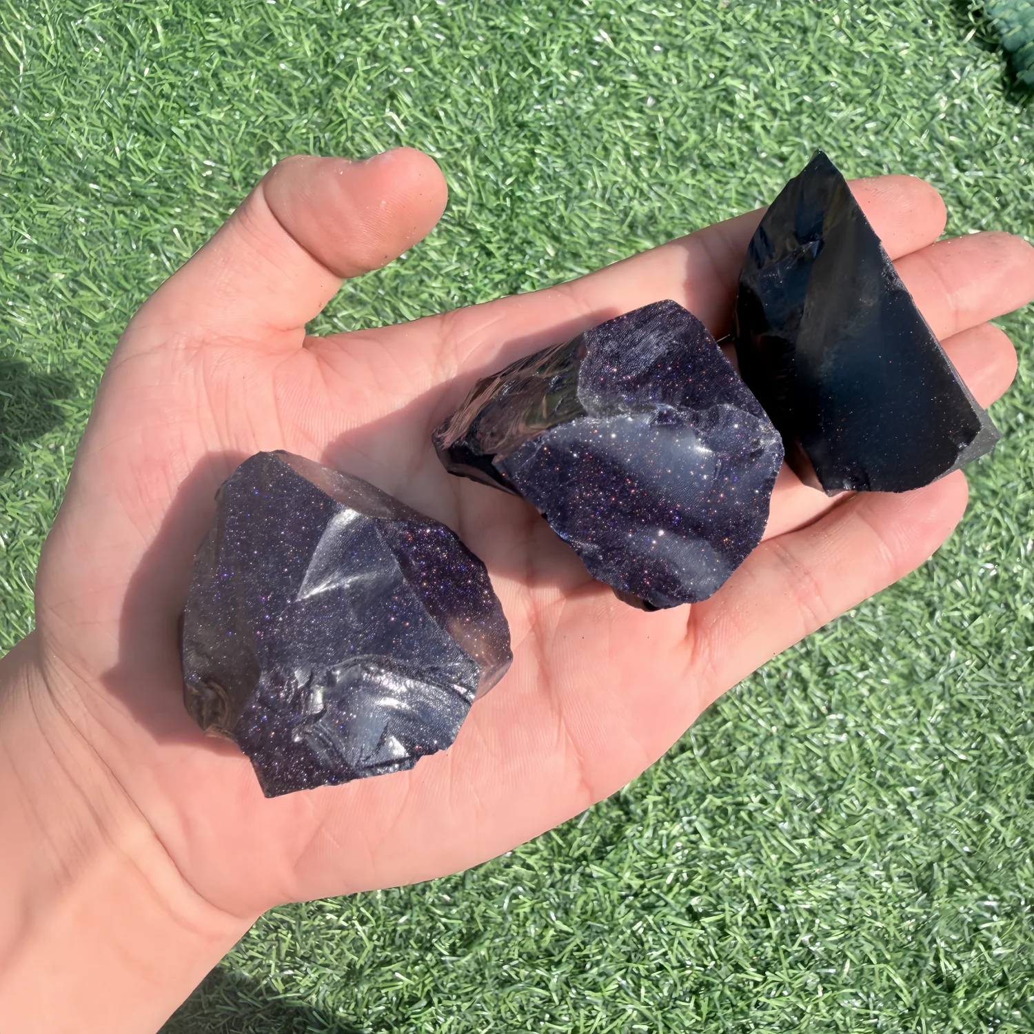 Blue Sandstone crystal raw stone, blue crystal stone, for home decoration and as raw material for jewelry production