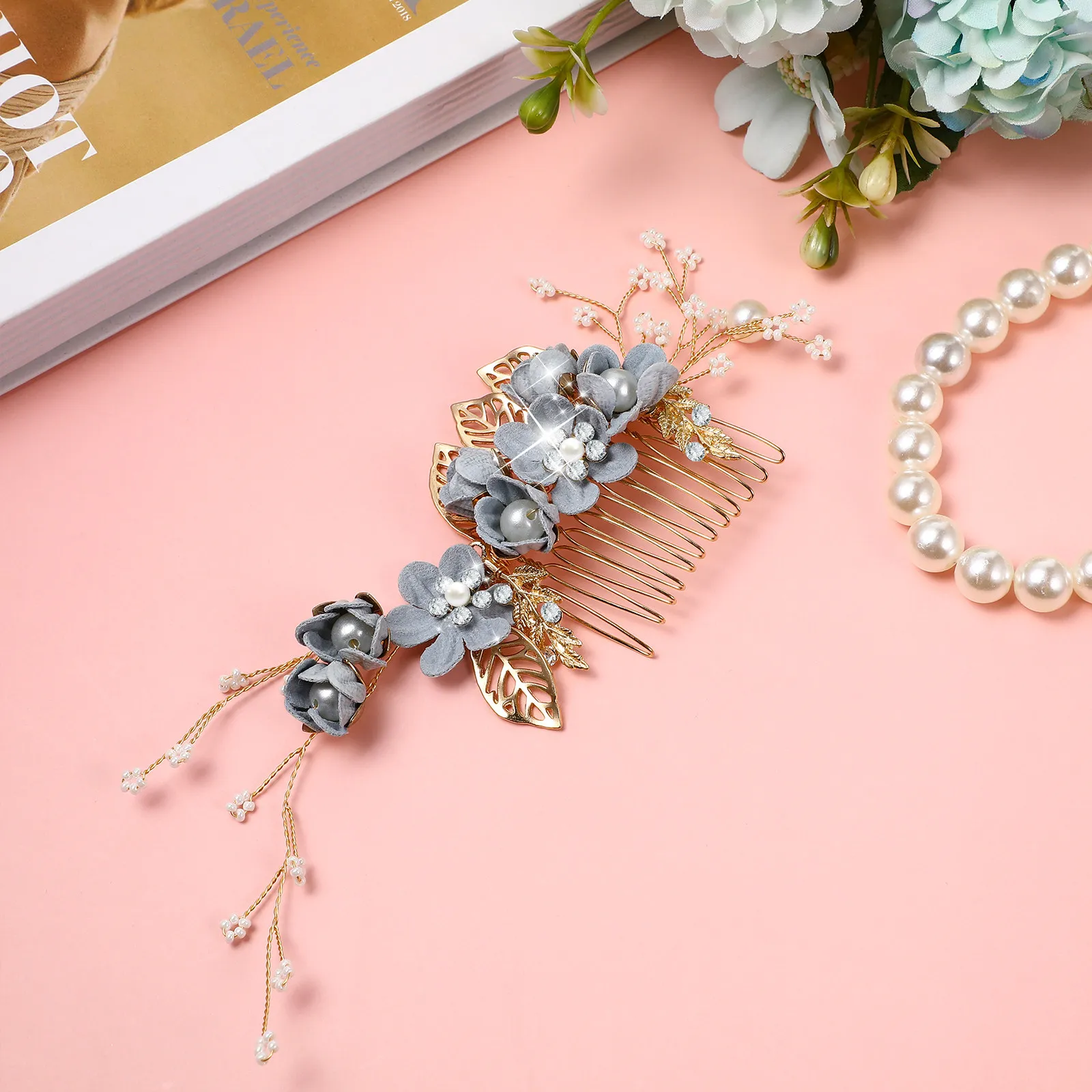 

Bride Wedding Hair Comb Artificial Flower Rhinestone Bridal Headdress Elegant Hair Accessories Suitable for Wedding Photography