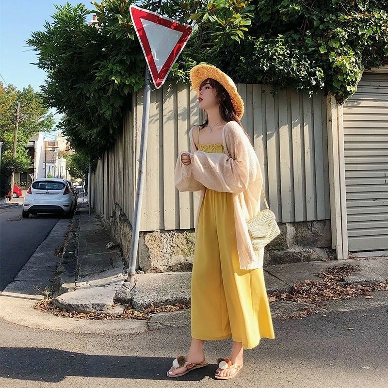 

Женский летний комбинезон 2026 года, новинка, приталенный, на бретелях, с высокой талией, свободный, в корейском стиле, с широкими штанинами 9 дюймов