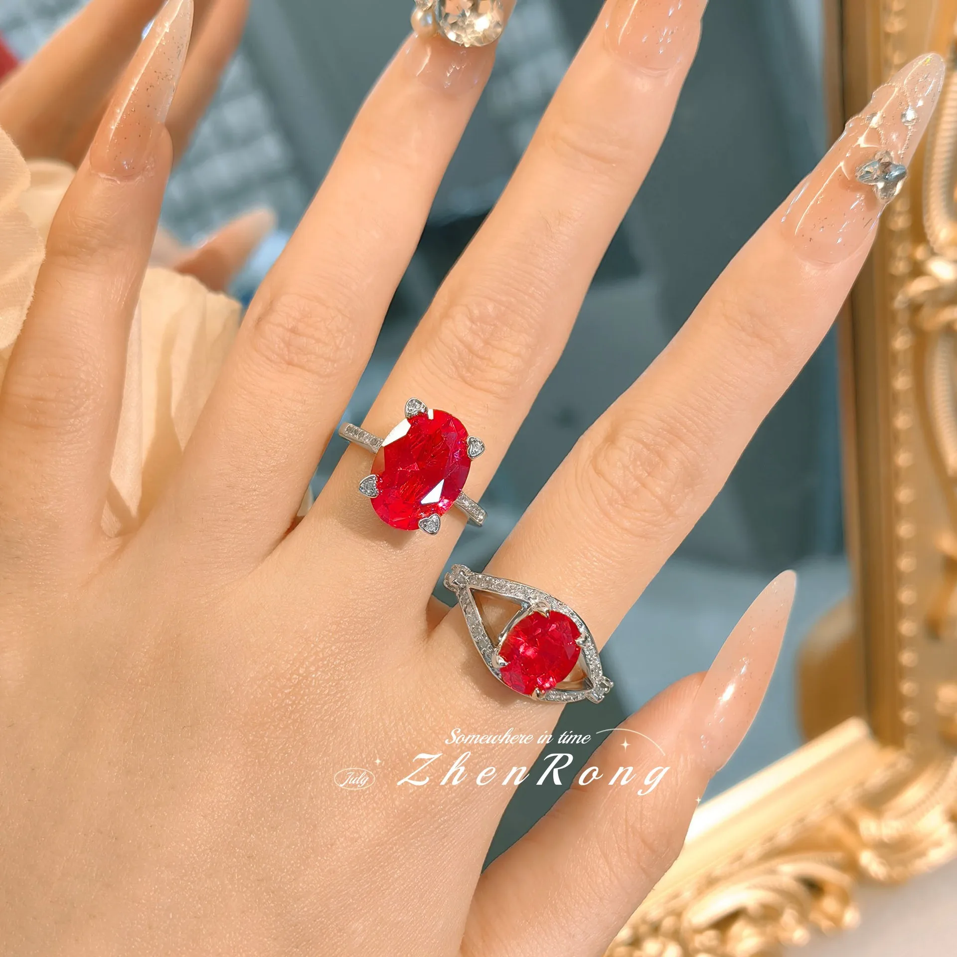 

Fashion Oval Ruby Rings For Women Elegant Light Luxury Simple Opening Adjustable Wedding Engagement Silver Color Jewelry Gifts
