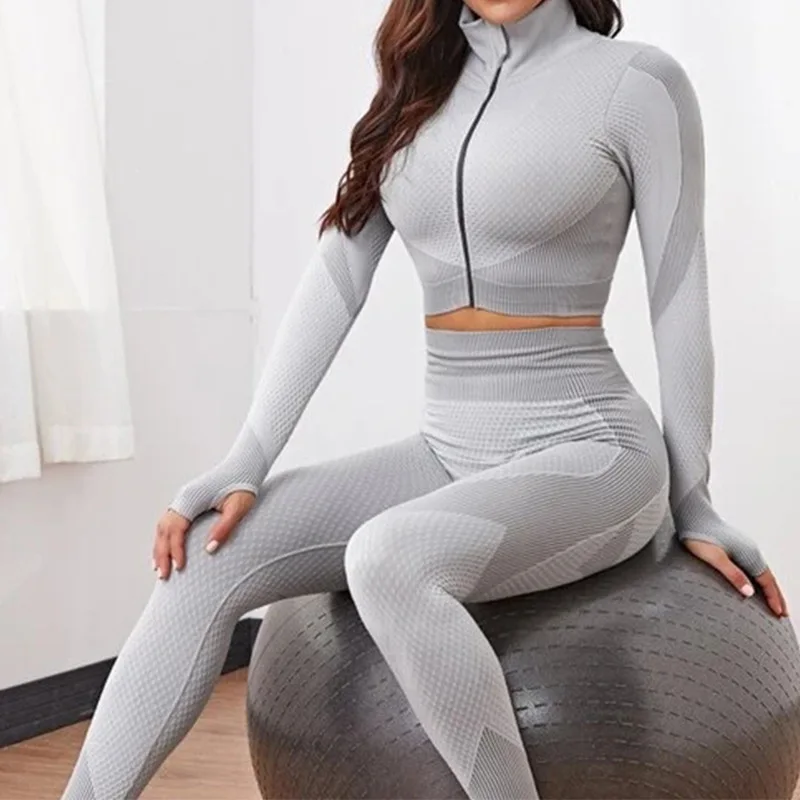 Yoga suit, cross bra, women\'s fitness suit, long sleeved sports yoga suit, zipper three piece set