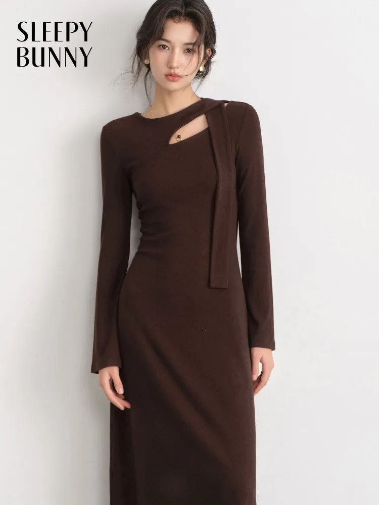 

Elegant Knit Dress for Women Stylish Tie-Neck Long Sleeve Dress Slim Fit Warm Minimalist Maxi Dress Lady Chic Winter Outfits