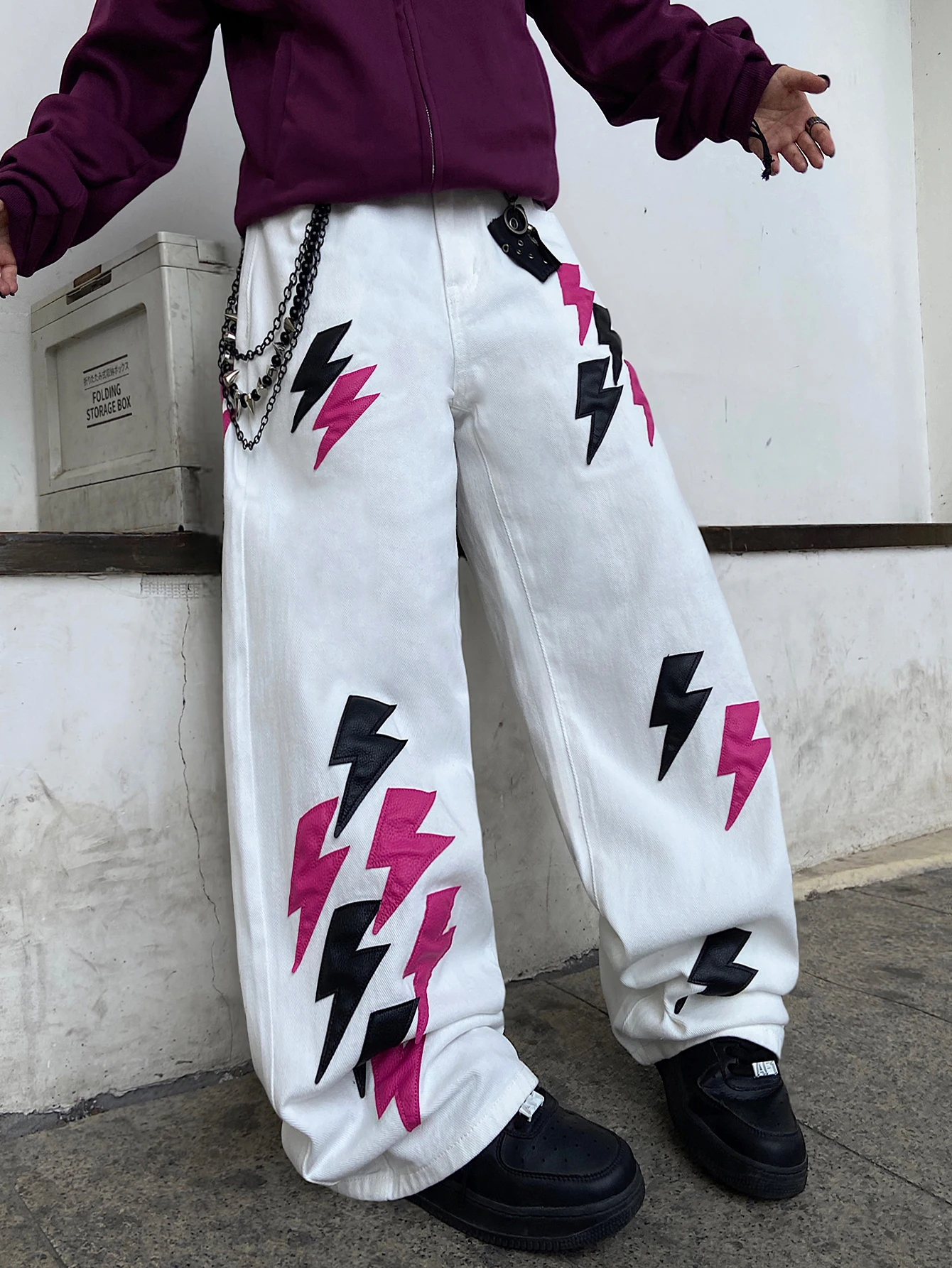 Men's Baggy White Jeans, Wide-Leg Trousers With Lightning Bolt Embroidery, Loose Fit Versatile Denim, Suitable For All Seasons view 6