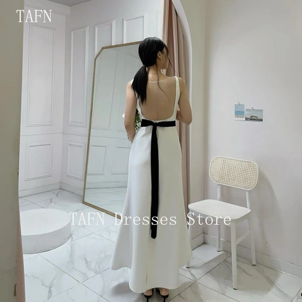 

TAFN Korea Simple Sleeveless Wedding Dresses White Scoop Collar A-line Wedding Reception Dresses Backless 피로연드레스 Bridal Gown