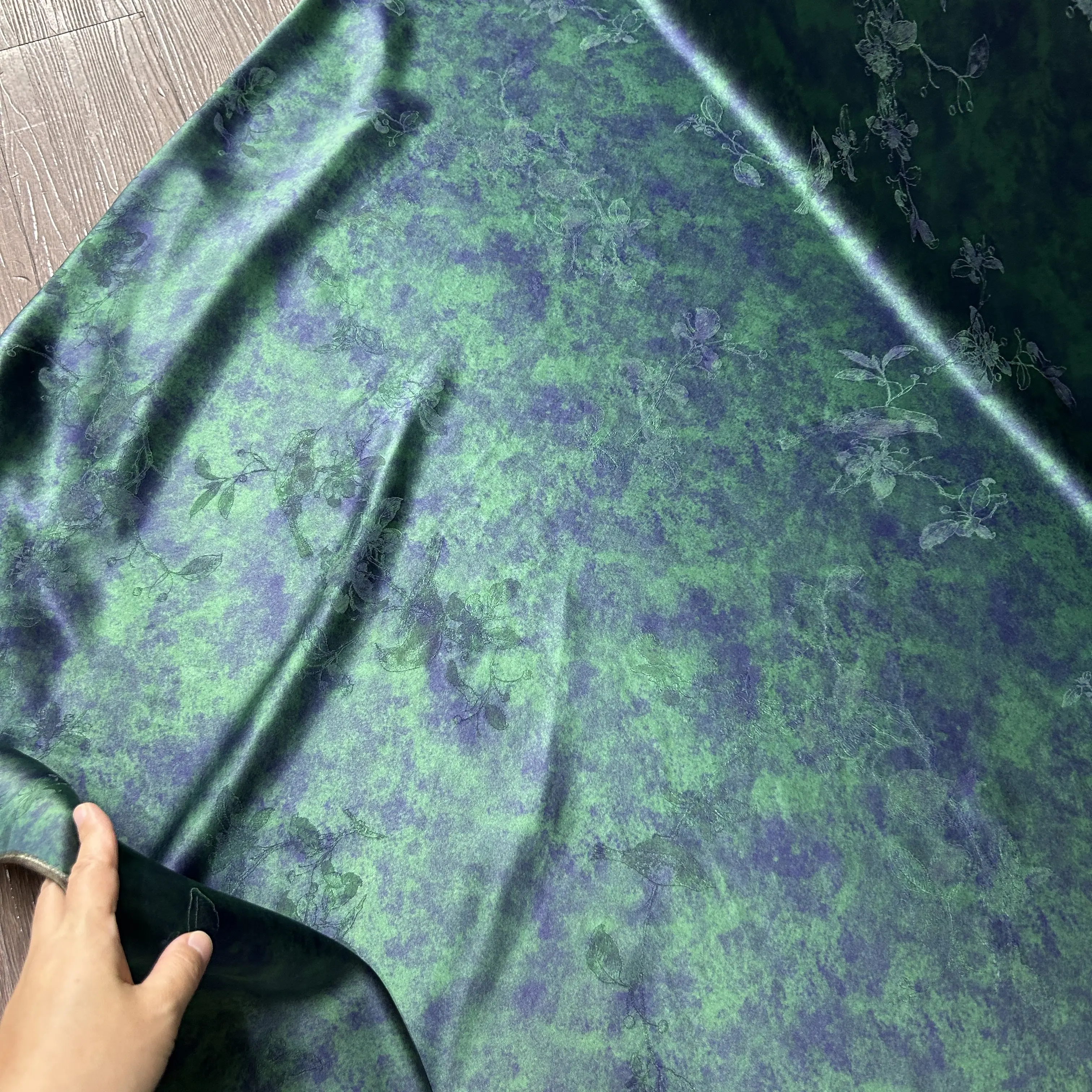 Tela de seda Soteil con aroma a nube, diseño de pájaros en flor, azul verdoso, 40 momme, tela de seda para vestido cheongsam