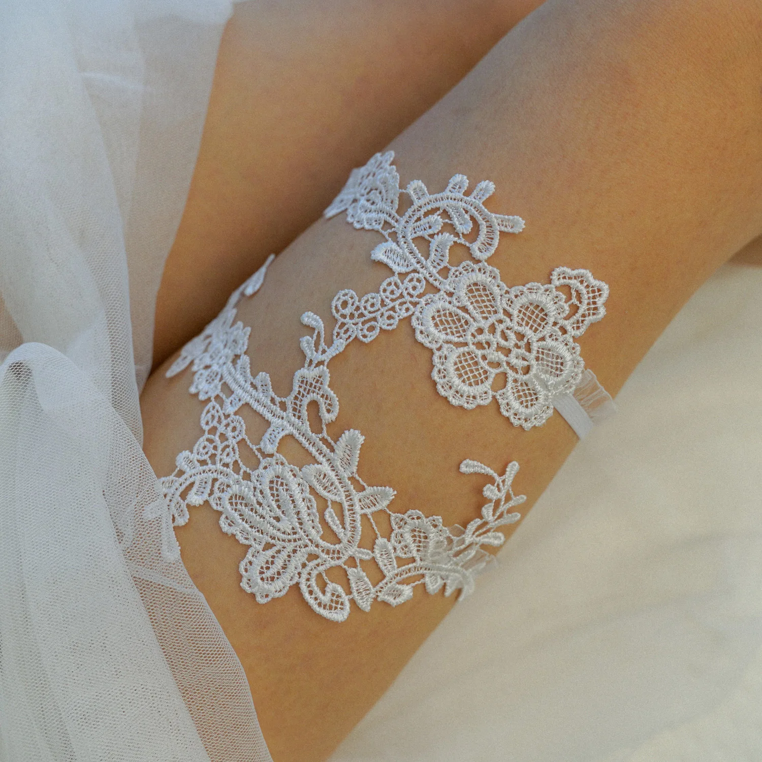 2pcs/set Fashion White Appliques  Wedding Garters Sexy Garters for Women Bride Thigh Ring Bridal Elastic Leg Hoop