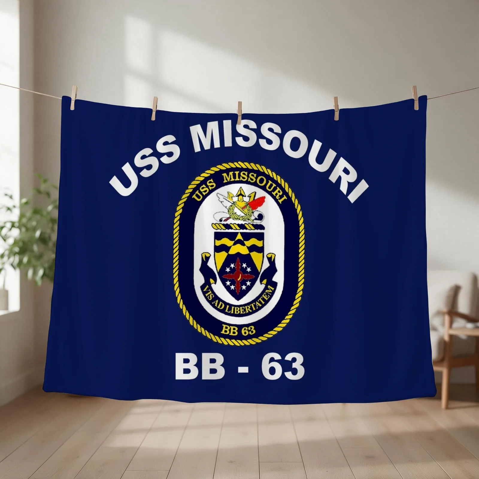 USS Missouri (BB-63) Crest for Dark Colors Throw Blanket couch cozy soft plush fuzzy picnic outdoor blanket