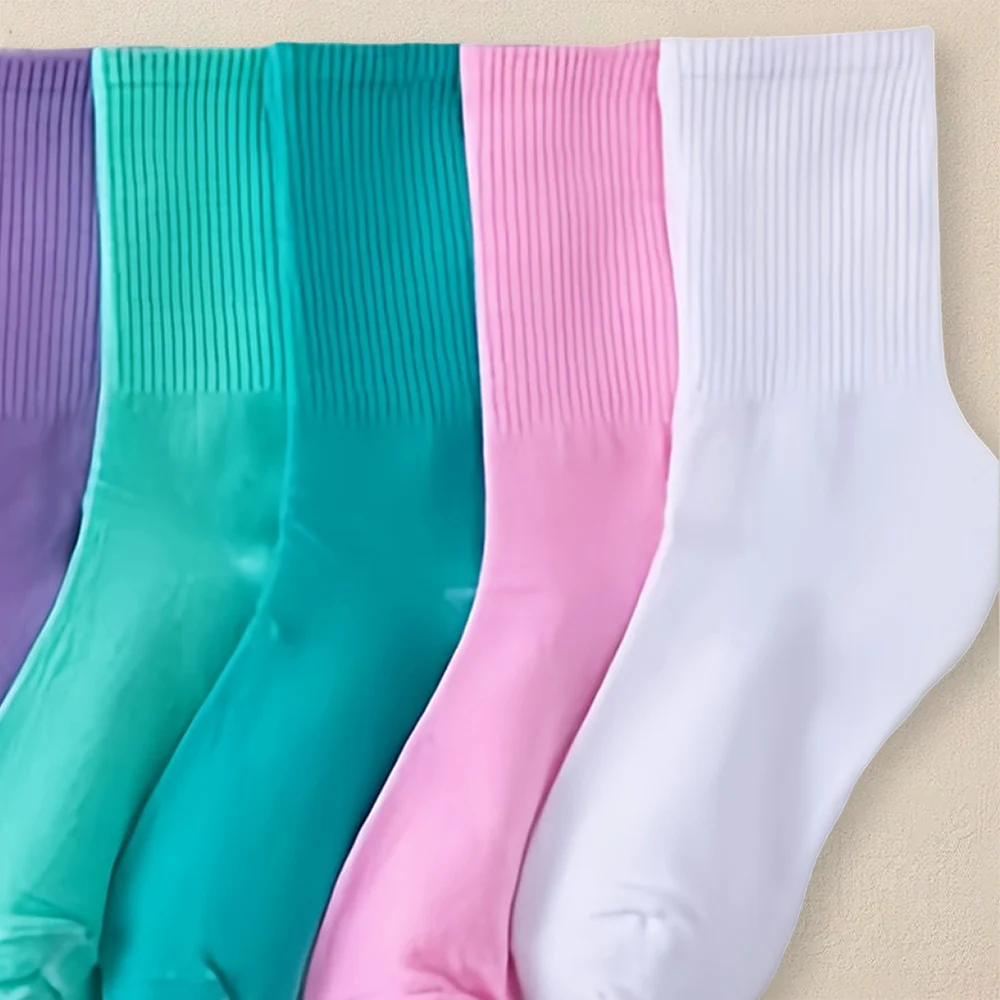 10 Pairs Women Round Neck Socks With Multiple Colors Solid Colors Simple Socks Fashionable And Versatile Casual Mid Length Socks