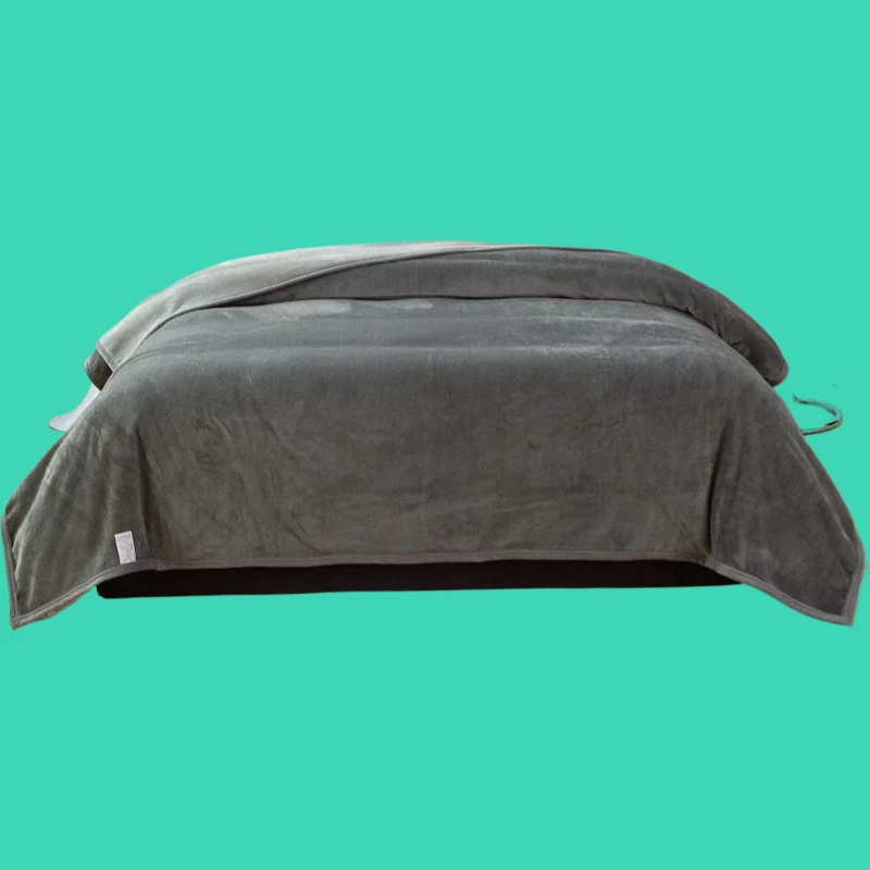 

2025 new solid color simple thickened mink blanket flannel blanket office nap leisure blanket