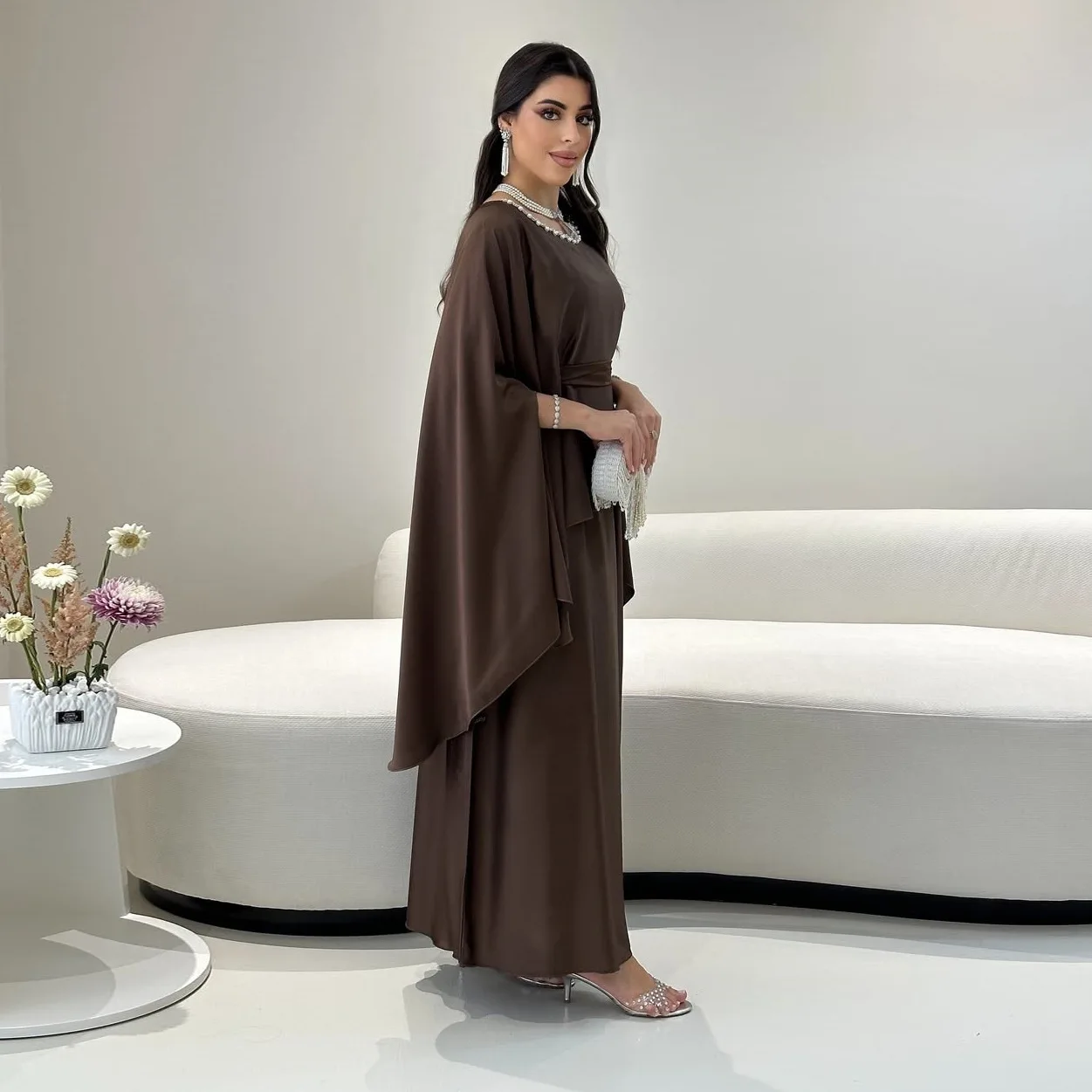 

Eid Satin Cape Abayas for Women Muslim Dress Kebaya Caftan Marocain Femme Robe Dubai Luxury Kaftan Ramadan Islam Jalabiya Gown