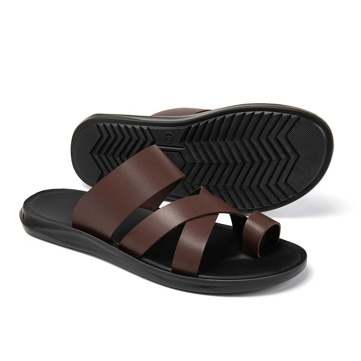 Weiche und bequeme Herrenhausschuhe eignen sich für den täglichen Gebrauch zu Hause, im Freien und für die Freizeit. Neue coole Herren-Sandalen. – Detail 14