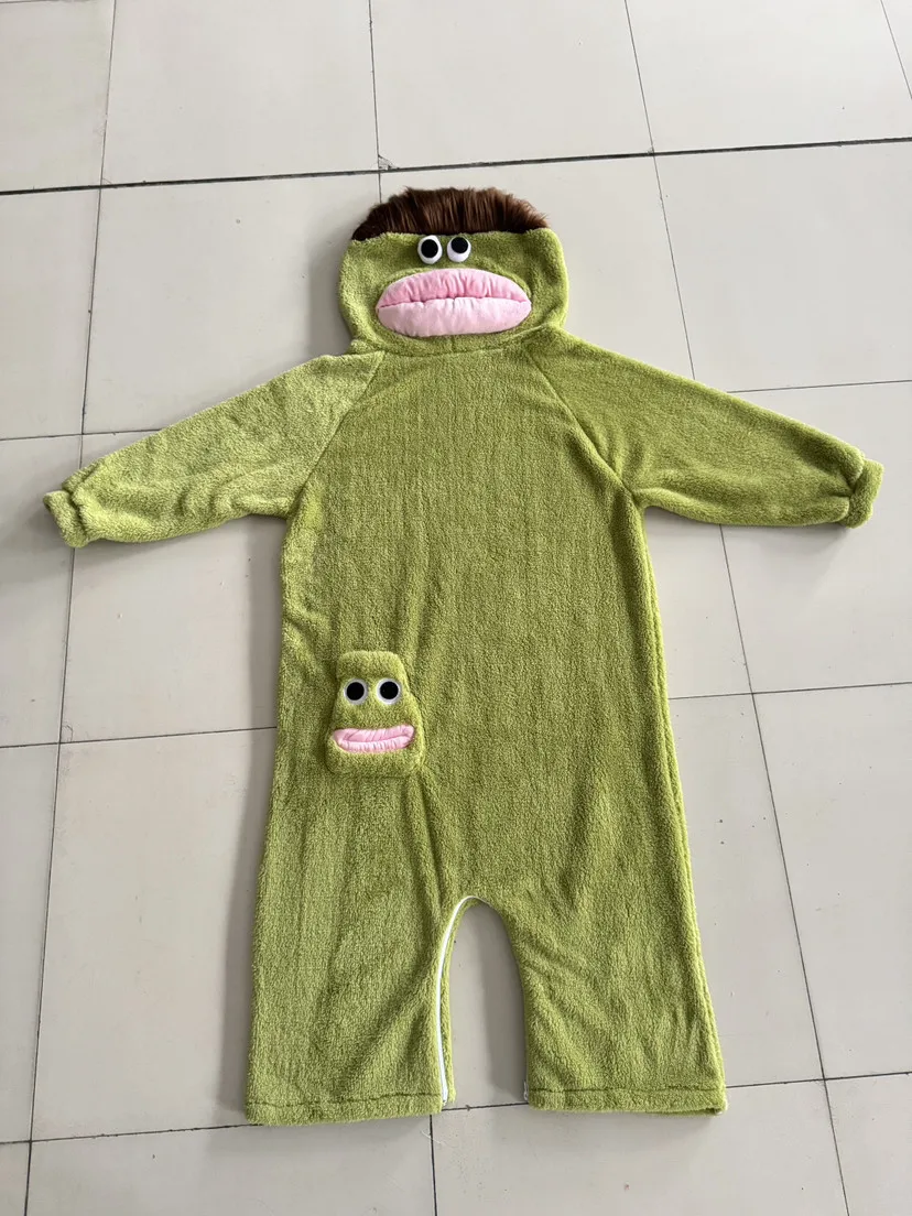 Lustiger Kinder-Großmaul-Monster-Onesie-Pyjama mit Haaren, Winter-Warm, Familien-Matching-Heimkleidung, Cartoon-Halloween-Party-Jumpsuit – Detail 6