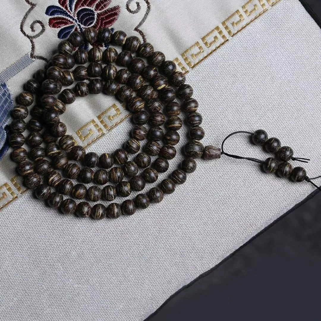 Hainan Tiger Spot Agarwood Bracelet Wooden Crafts 108 Agarwood Necklace Agarwood Buddha Beads Bracelet High end cultural toys