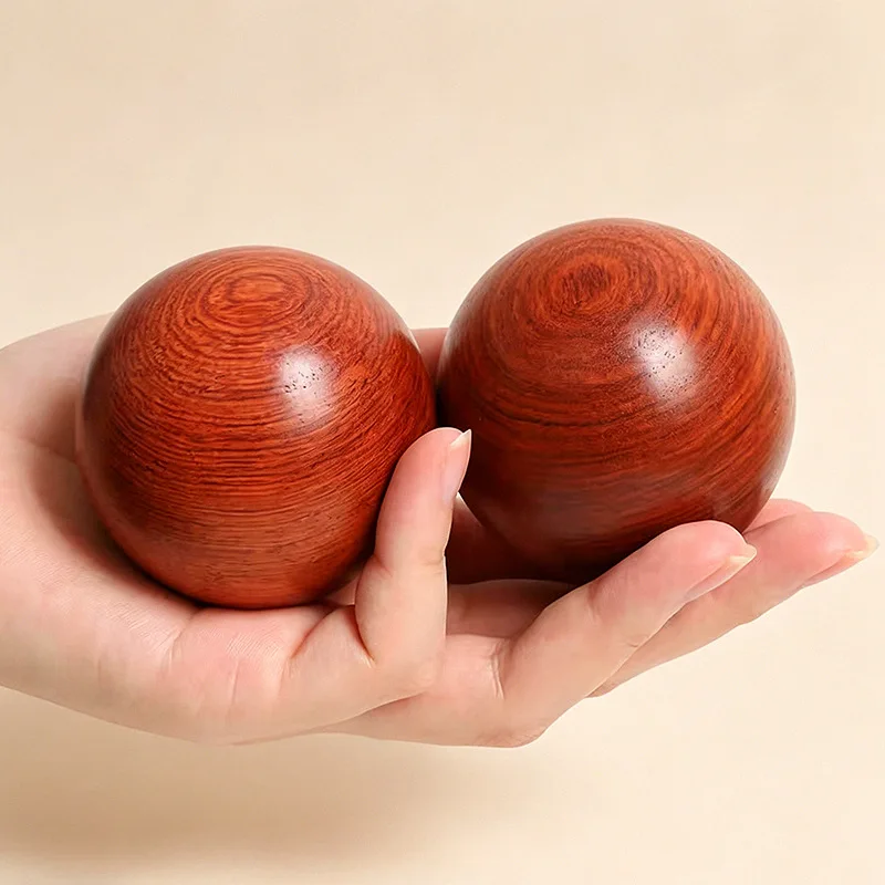 Solid Wood Hand Exercise Balls Natural Walnut Rosewood Hand Massage Stress Relief Grip Strength