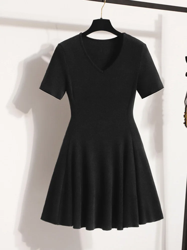 

M-4XL Leisure V-Neck Short Sleeved Slim Knit Dress 2025 New Fashionable Summer Women'S Clothing