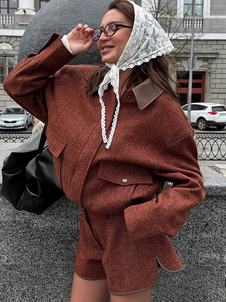 

Women's Woolen Short Pant Set Fashion Lapel Full Sleeve Patchwork Pocket Zipper Jacket Shorts Sets 2025 Lady Daily Street Outfit