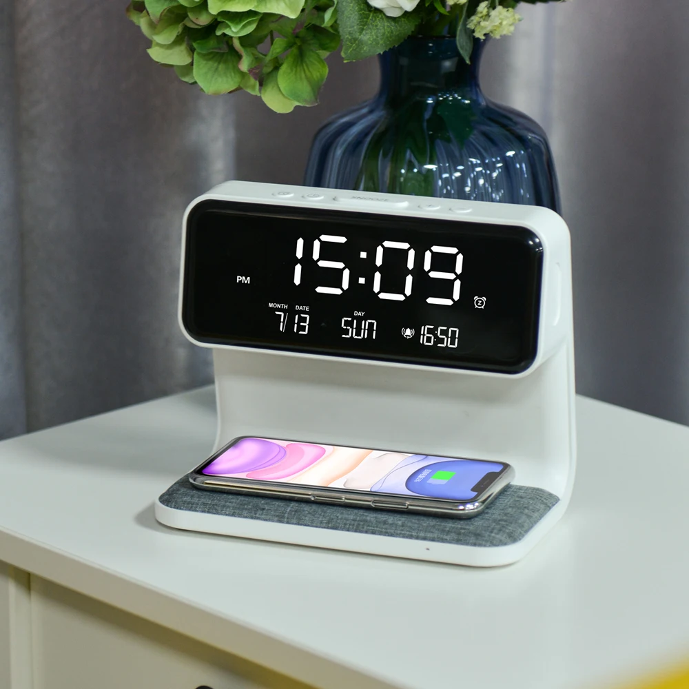 Modern Design Bedside 5W 10W 15W Multifunctional Night Light Time digital Display Alarm Clock Wireless Charger Table Lamp