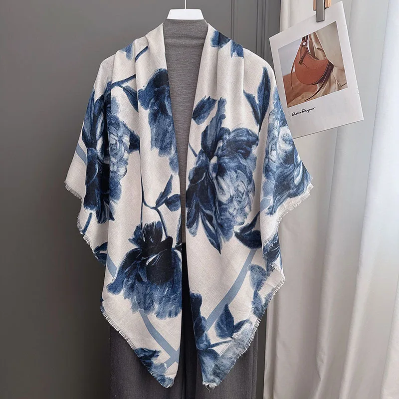 

Ink-style blue floral artistic elegant large scarf women130x130Warm and soft autumn and winter shawl scarf
