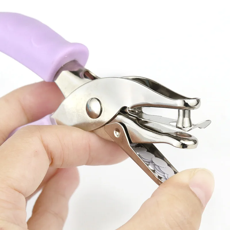 Pinza per punzonatura a foro singolo portatile da 6 mm Strumento per punzonatura per casa per ufficio in carta a fogli mobili fai-da-te Nuovo stile per uso industriale aziendale
