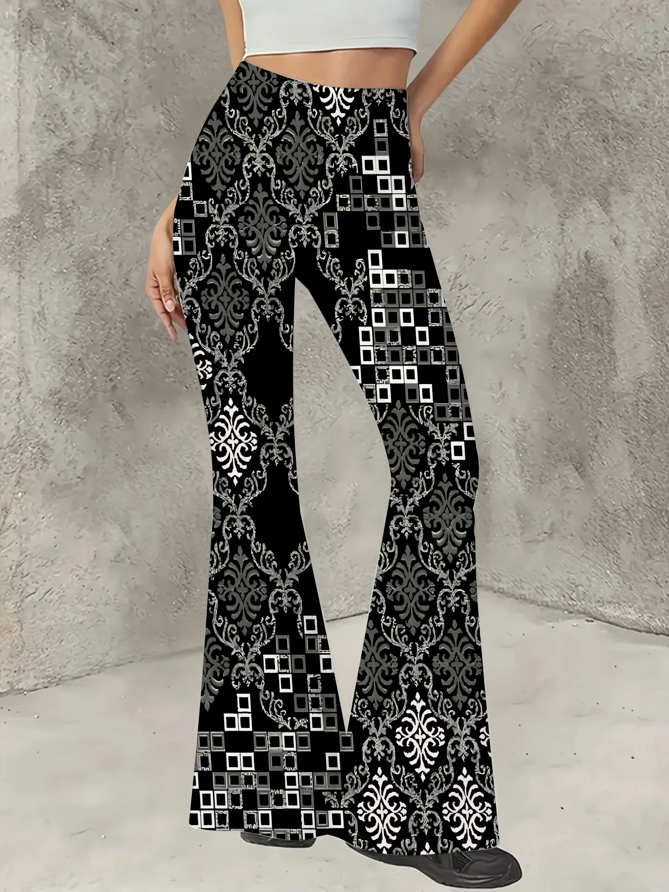 

Women's All-Over Print Flared Leggings Stretchy High Waist Bell Bottom Pants