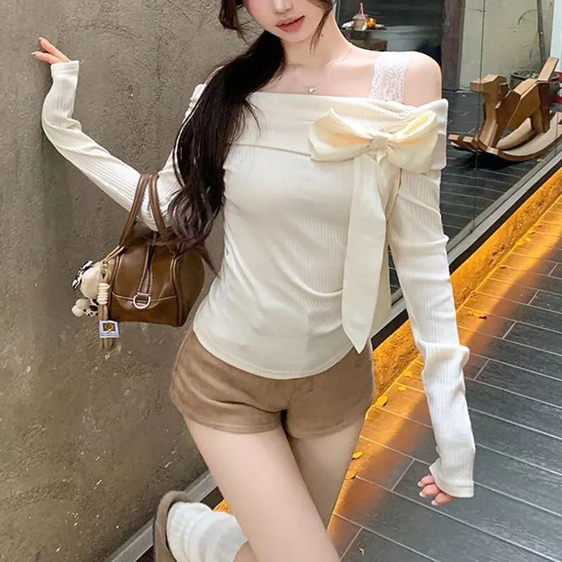 

Sweet Slash Neck Fashion Bow Pullovers Women's Clothing Solid Color Autumn Lace Spliced Slim Aura Off Shoulder Casual T-shirts